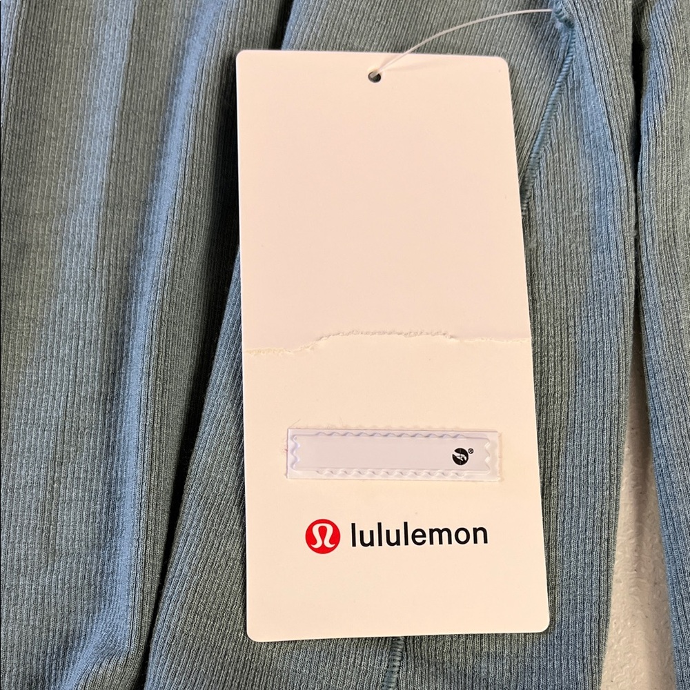 lululemon athletica Long Sleeve Tee in Green - Picture 5 of 5